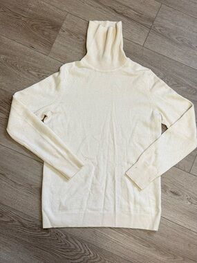 Talbot Pure Cashmere Women’s Cream Turtleneck Sweater Sz.M
